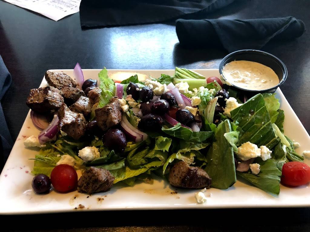 1st & Main | restaurant | 101 Main St, Dubuque, IA 52001, USA | 5635878152 OR +1 563-587-8152