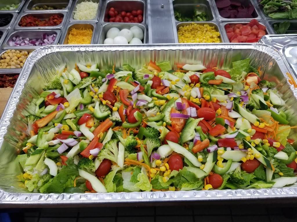 Madison Cafe | restaurant | 126 E Burnside Ave, Bronx, NY 10453, USA | 7189933636 OR +1 718-993-3636