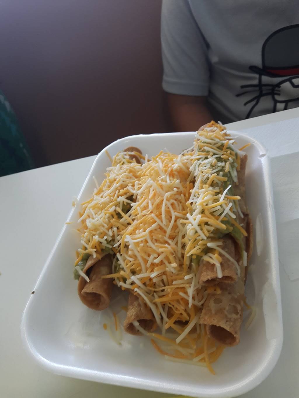 Sayulitas Mexican Food | restaurant | 8155 Mira Mesa Blvd, San Diego, CA 92126, USA | 8585379326 OR +1 858-537-9326