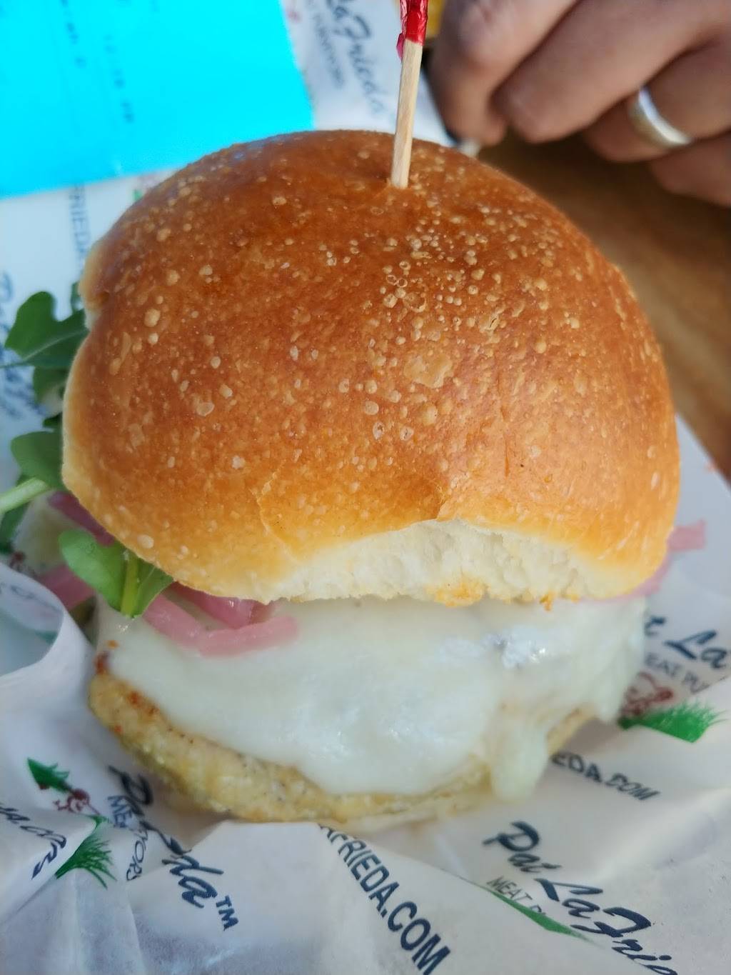 Pat Lafrieda | restaurant | 2 Pennsylvania Plaza, New York, NY 10121, USA | 2122796328 OR +1 212-279-6328