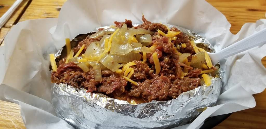 Spud Ranch | restaurant | 1330 Aquarena Springs Dr #112, San Marcos, TX 78666, USA | 5128057783 OR +1 512-805-7783