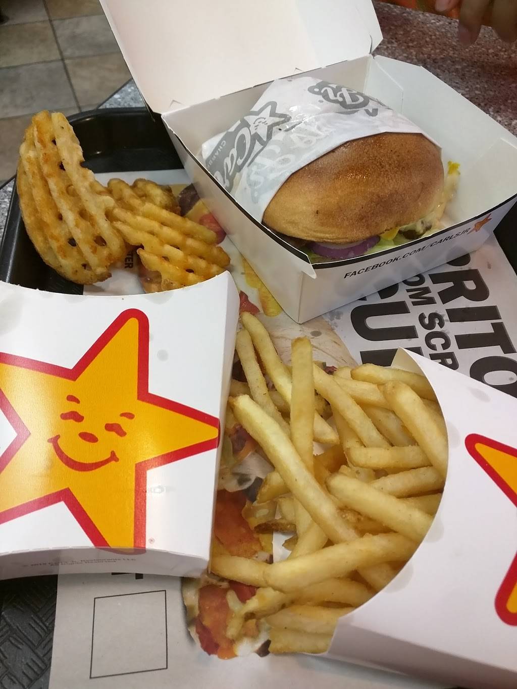 Carls Jr. | restaurant | 715 S Green Valley Pkwy, Henderson, NV 89052, USA | 7022400104 OR +1 702-240-0104