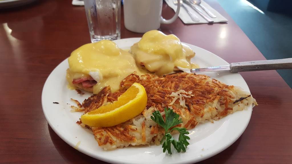 Tiffys Family Restaurant | restaurant | 3419, 1060 W Katella Ave, Anaheim, CA 92802, USA | 7146351801 OR +1 714-635-1801