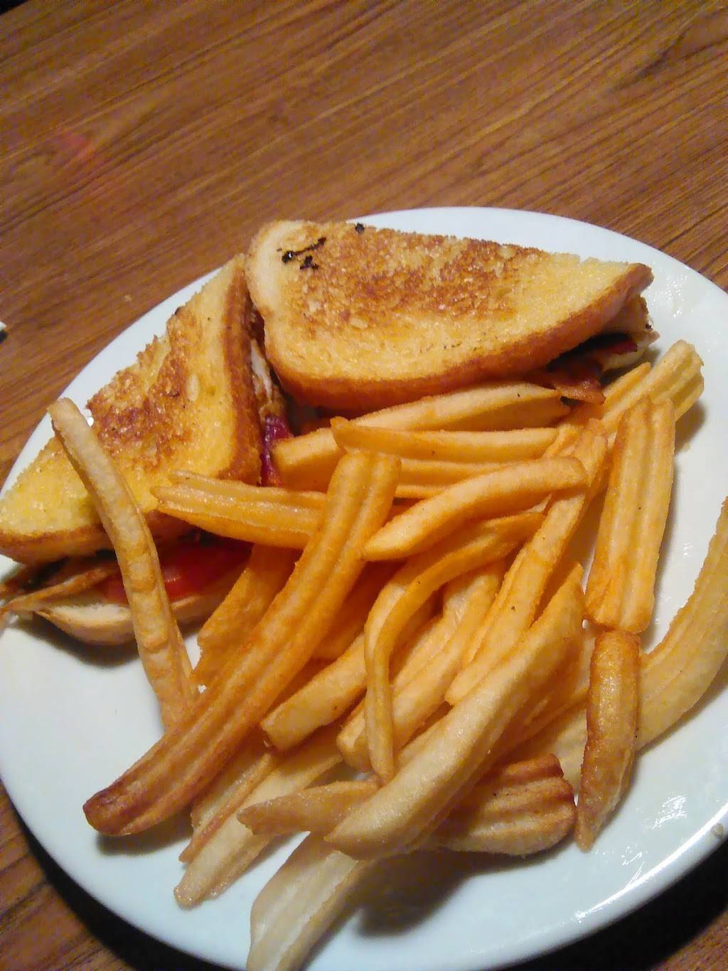 Dennys | restaurant | 4747 Pacific Ave, Stockton, CA 95207, USA | 2099515805 OR +1 209-951-5805