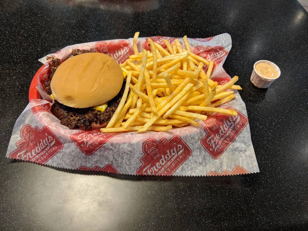 Freddys Frozen Custard & Steakburgers | restaurant | 1818 E Elliot Rd, Tempe, AZ 85284, USA | 4807552207 OR +1 480-755-2207