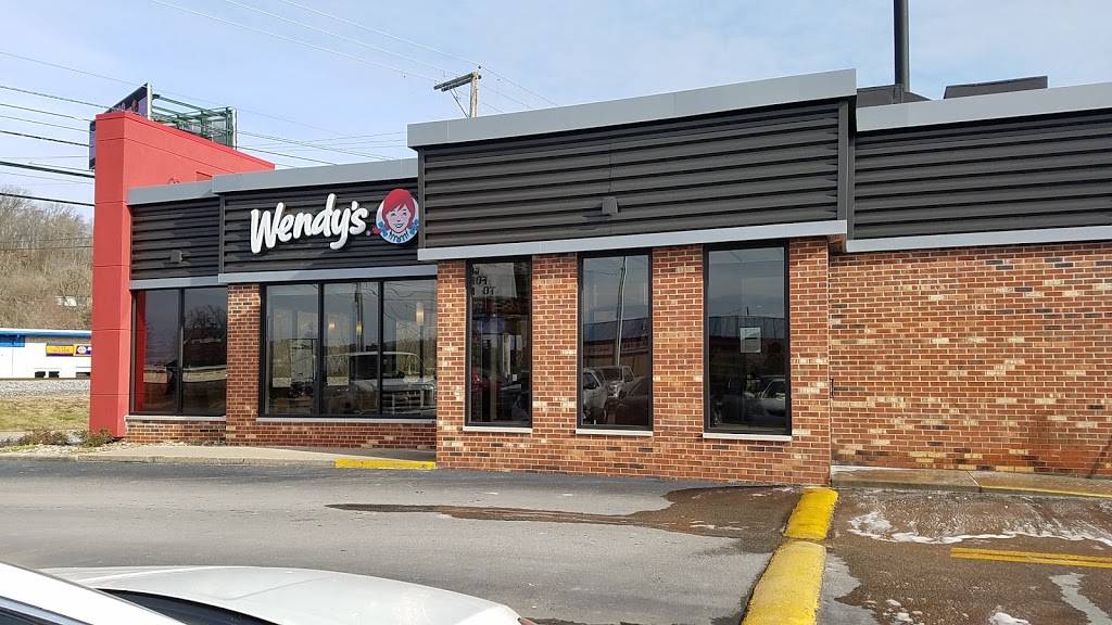 Wendys | restaurant | 913 Dunbar Ave, Dunbar, WV 25064, USA | 3047688592 OR +1 304-768-8592