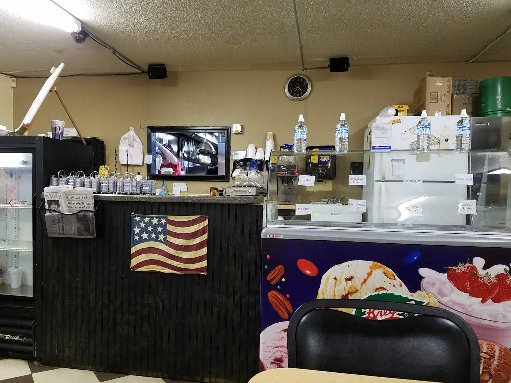 Cooks American Grill | restaurant | 1936 SW Gage Blvd, Topeka, KS 66604, USA | 7852711415 OR +1 785-271-1415