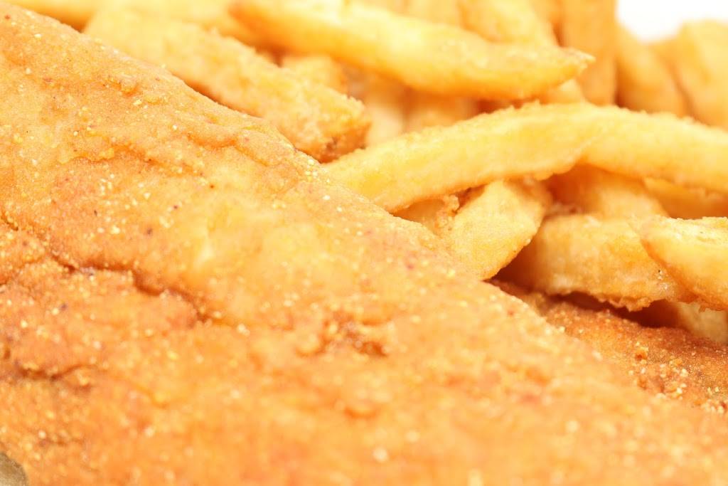 Big Jeffs Fish & Chicken | restaurant | 2330 Reading Rd Building C, Cincinnati, OH 45206, USA | 5138188845 OR +1 513-818-8845