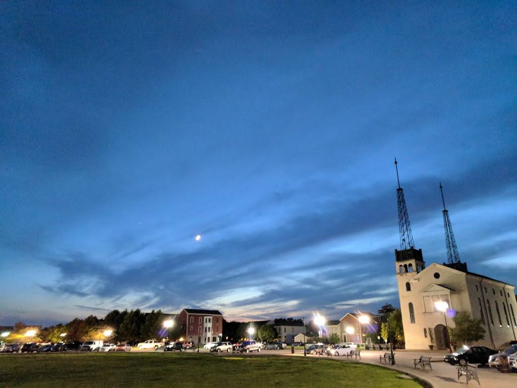 Molly Os Sno Cones And Chilli | restaurant | St Charles, MO 63301, USA | 6364844326 OR +1 636-484-4326