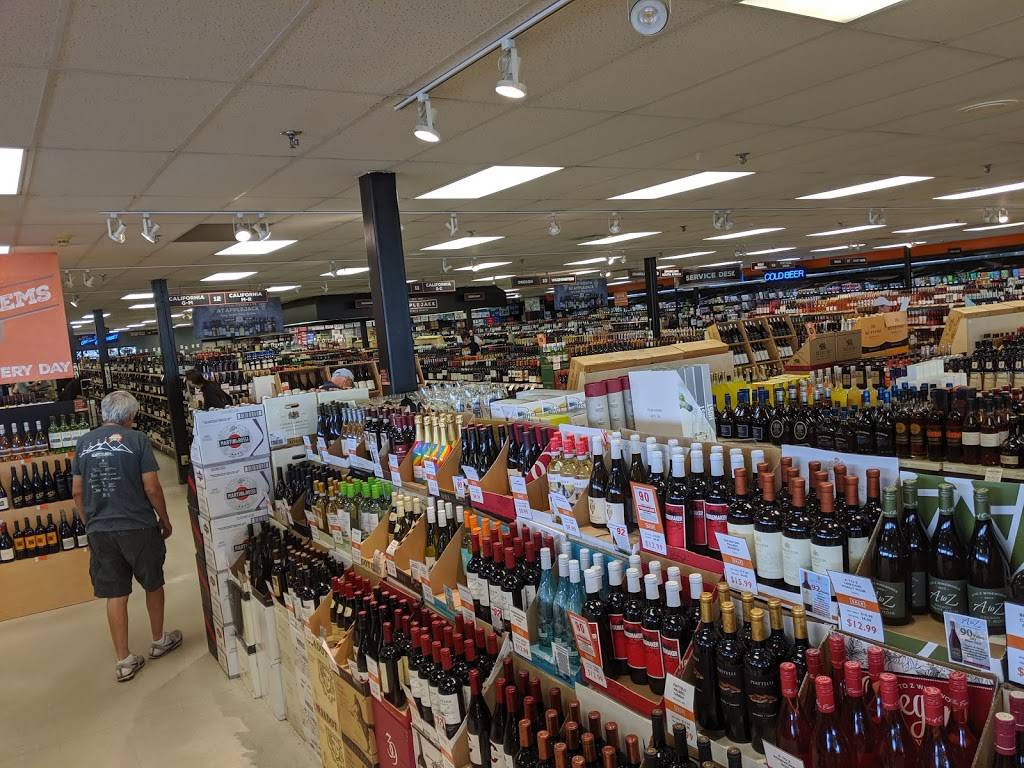 Applewood Village | shopping mall | 3400 Youngfield St, Wheat Ridge, CO 80033, USA | 3033005300 OR +1 303-300-5300