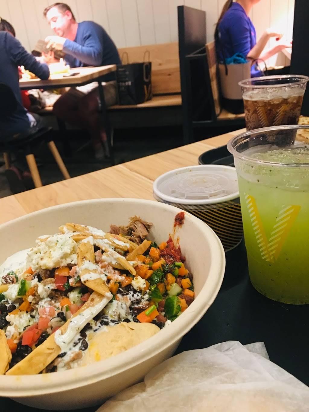 CAVA | restaurant | 4267 Park Rd, Charlotte, NC 28209, USA | 7042094124 OR +1 704-209-4124