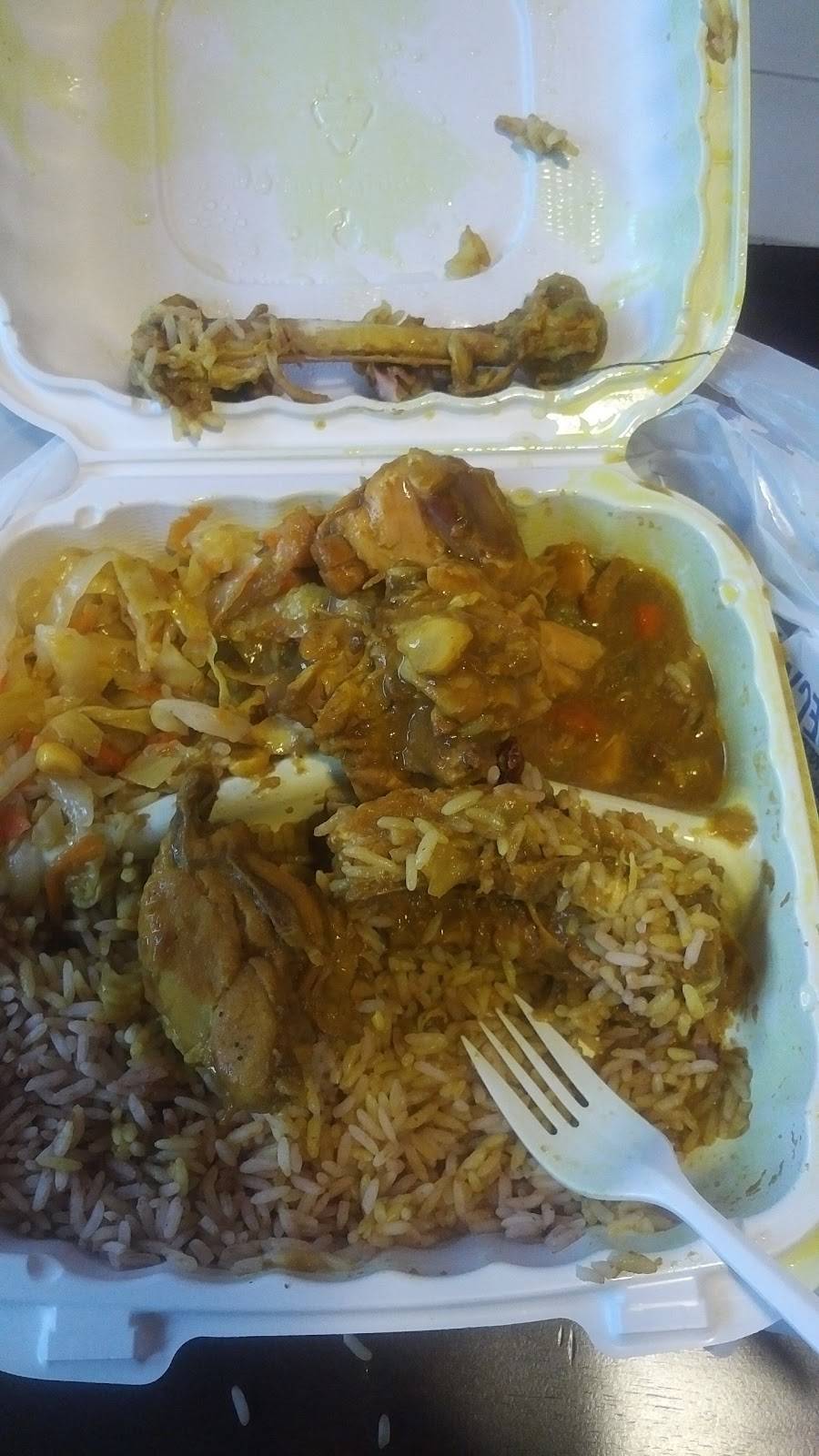 Golden Krust | restaurant | 3500 East-West Hwy, Hyattsville, MD 20782, USA | 3015597962 OR +1 301-559-7962