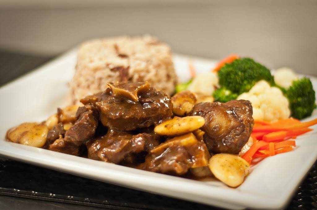 Beryls Pepper Pot | restaurant | 467 Westney Rd S #17, Ajax, ON L1S 6V7, Canada | 9054287890 OR +1 905-428-7890