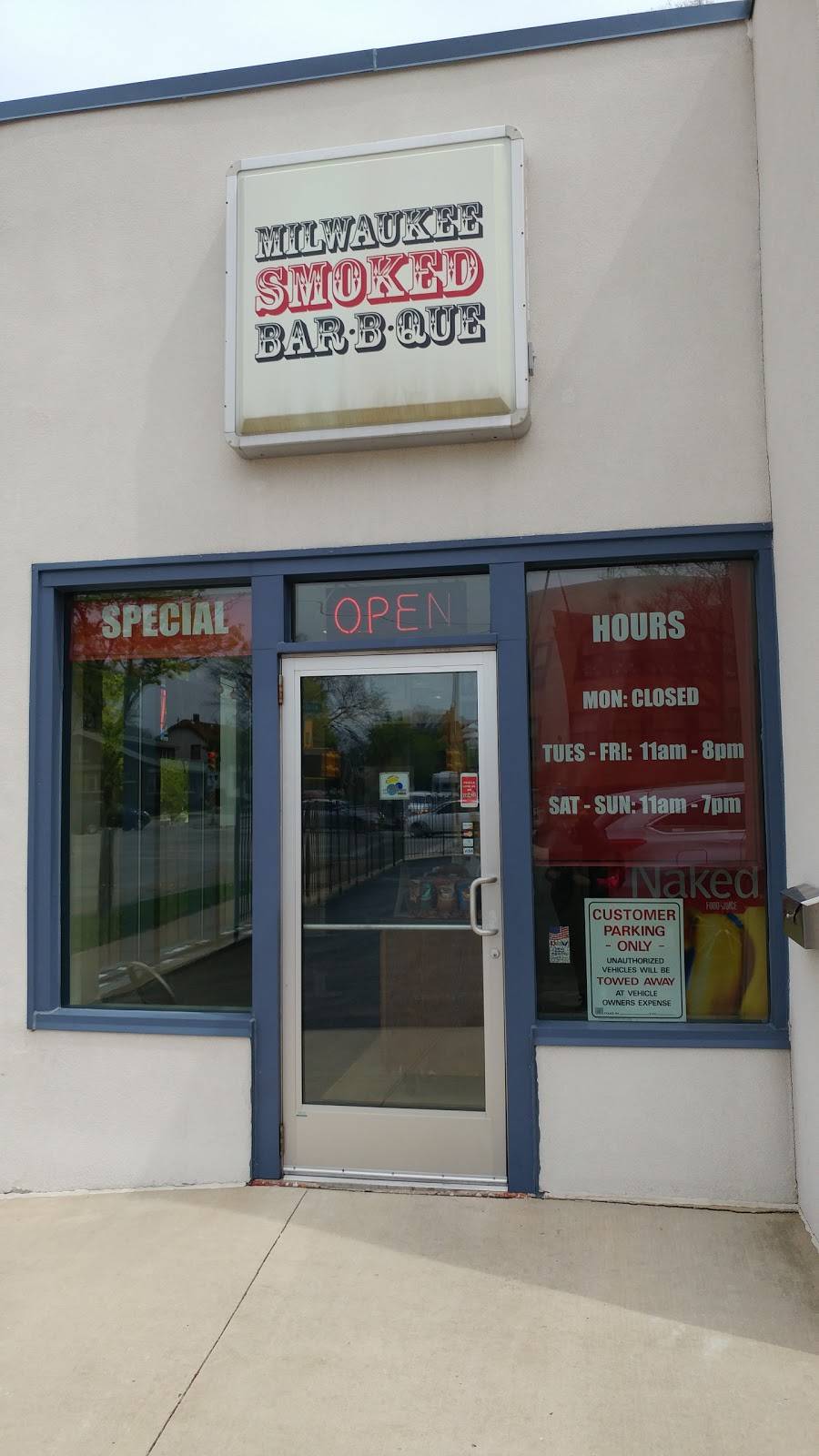 Donnies Milwaukee Smoked BBQ | restaurant | 3902 S Whitnall Ave, Milwaukee, WI 53207, USA | 4148827340 OR +1 414-882-7340