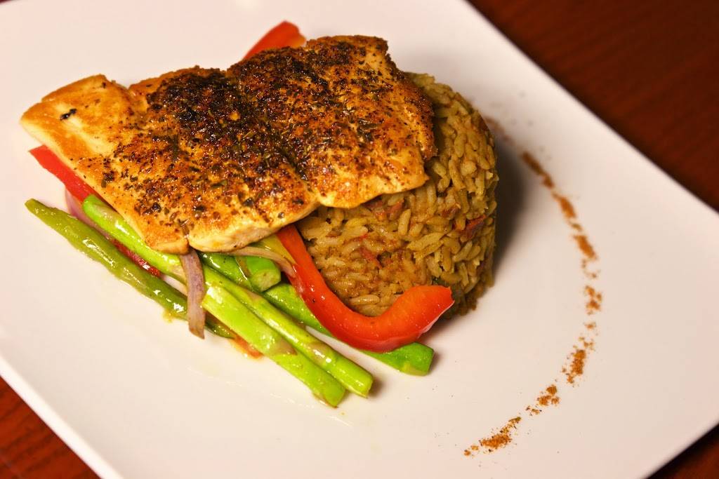 Bogart’z Food & Spirits | restaurant | 17441 Mack Ave, Detroit, MI 48224, USA | 3138853995 OR +1 313-885-3995