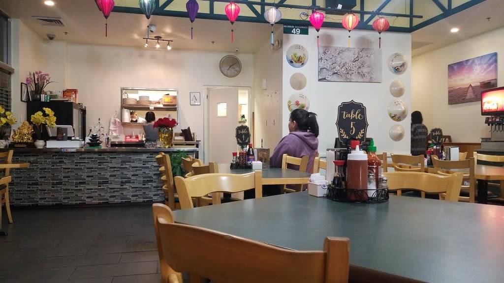 Pho Bowl | restaurant | 1820 N 75th Ave #108, Phoenix, AZ 85035, USA | 6232356311 OR +1 623-235-6311