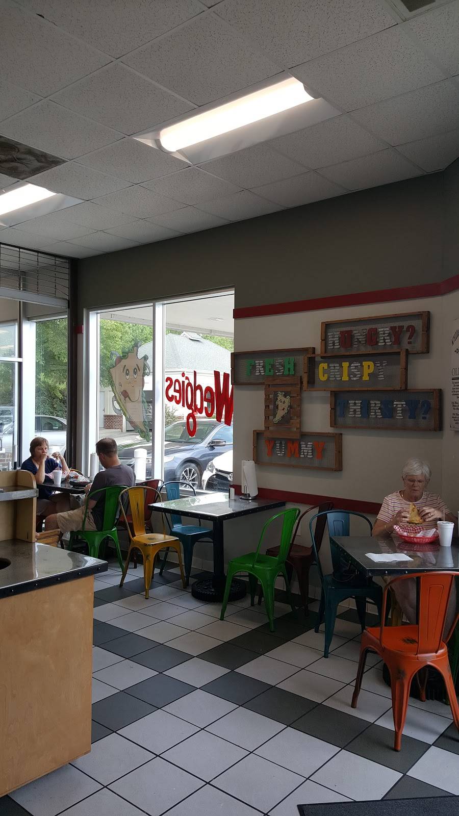 Wedgies Restaurant | restaurant | 1216 Morganton Rd, Southern Pines, NC 28387, USA | 9106932909 OR +1 910-693-2909