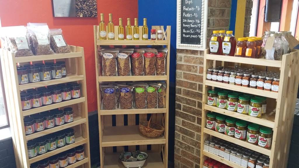 Gringo Girl Tamales and Southern Eatery | restaurant | 924 W Main St, Norman, OK 73069, USA | 4058572202 OR +1 405-857-2202