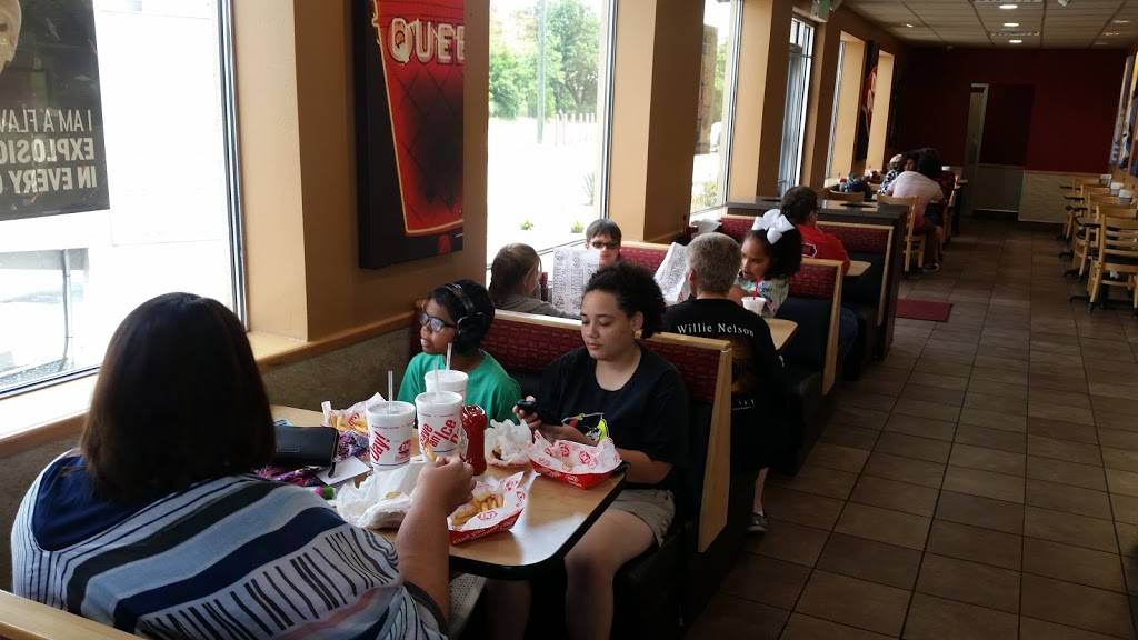 Dairy Queen Store | restaurant | 1902 Meyer St, Sealy, TX 77474, USA | 9798853592 OR +1 979-885-3592