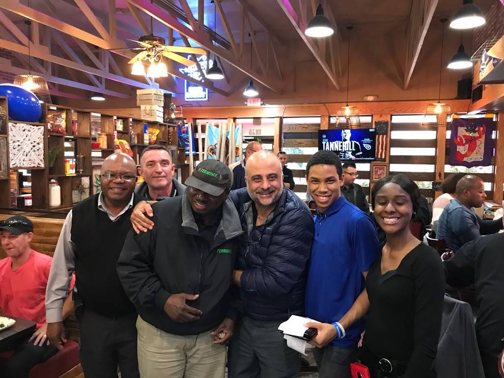 Hanks Crab Shack | restaurant | 1955 N Fry Rd, Katy, TX 77449, USA | 2819305590 OR +1 281-930-5590