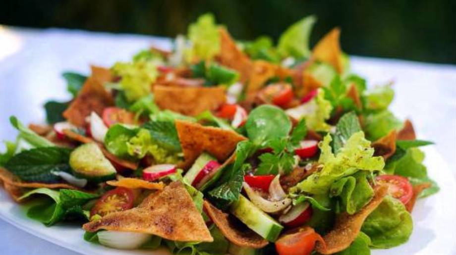 Aladdins | restaurant | 26430 Plymouth Rd, Redford Charter Twp, MI 48239, USA | 3136943334 OR +1 313-694-3334