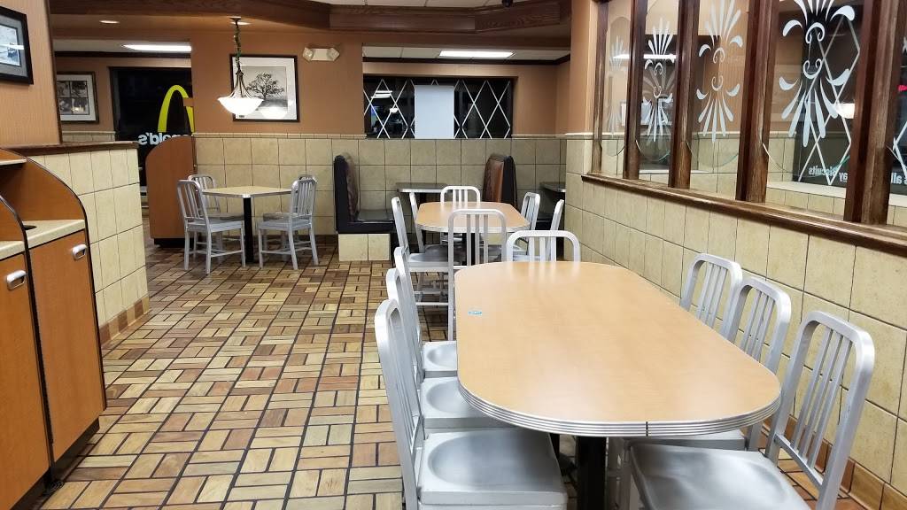 McDonalds | cafe | 6433 Glenway Ave, Cincinnati, OH 45211, USA | 5135748535 OR +1 513-574-8535