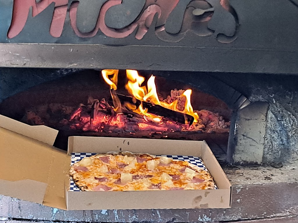 Micha´s Pizza | restaurant | 12790 SW 157th Ave, Miami, FL 33196, USA | 7866568161 OR +1 786-656-8161