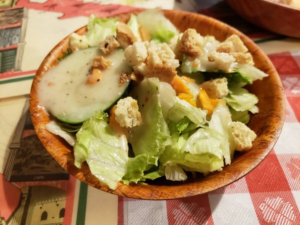 Mama Guzzardis Italian Restaurant | restaurant | 1107 N Main St, North Canton, OH 44720, USA | 3304991247 OR +1 330-499-1247