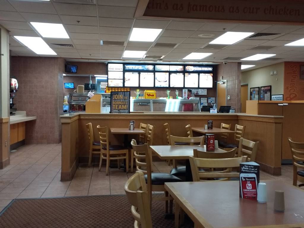 Bojangles Famous Chicken n Biscuits | restaurant | 1200 Burkemont Ave, Morganton, NC 28655, USA | 8284335152 OR +1 828-433-5152