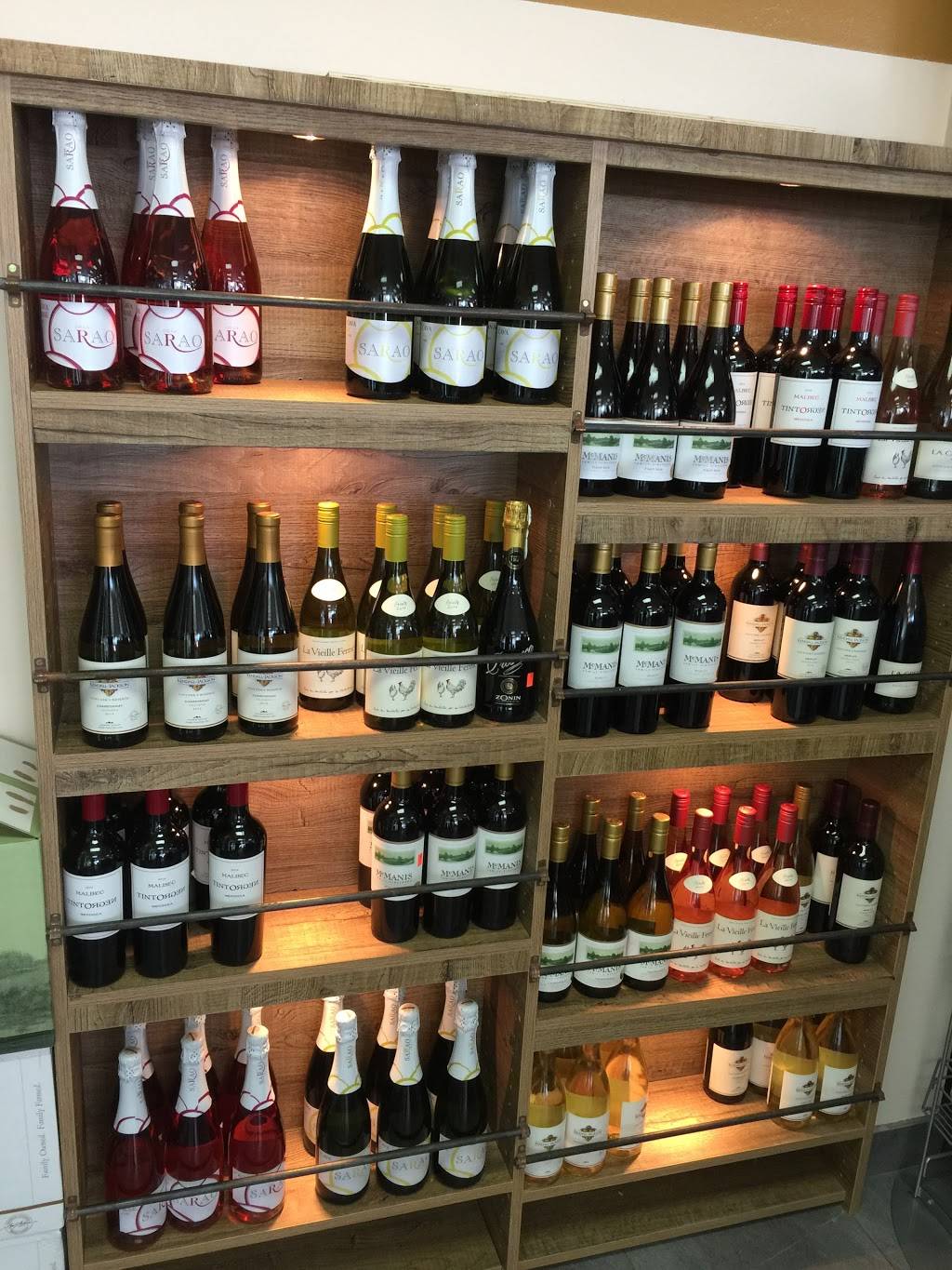 University 76 | meal takeaway | 18050 Nordhoff St, Northridge, CA 91325, USA | 8187736402 OR +1 818-773-6402