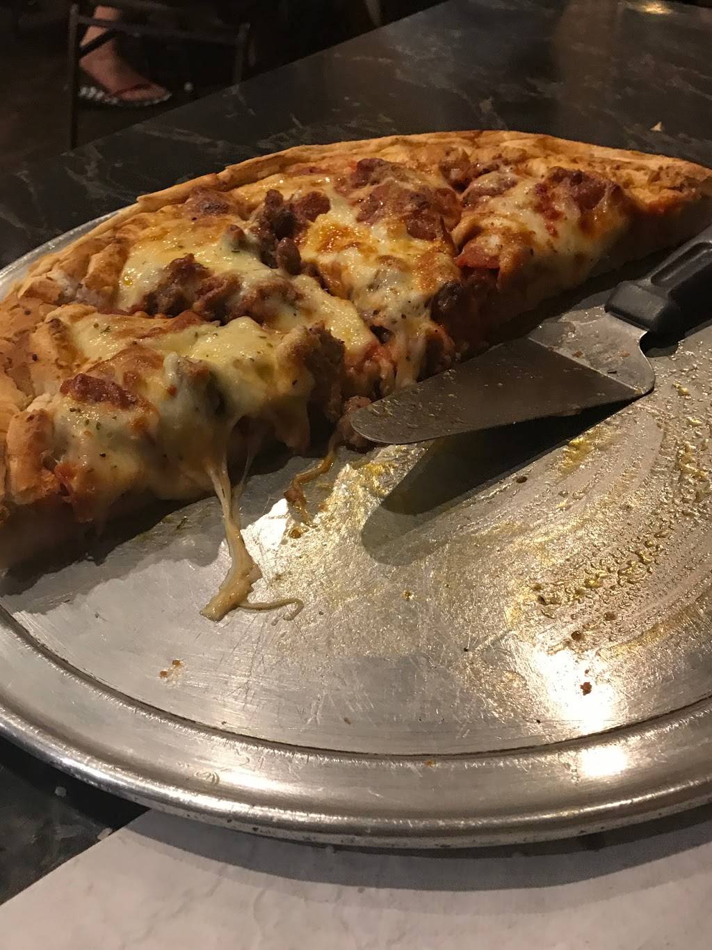 Giuseppis Pizza & Italian Restaurant | restaurant | 950 Halsted Rd, Rockford, IL 61103, USA | 8158773029 OR +1 815-877-3029