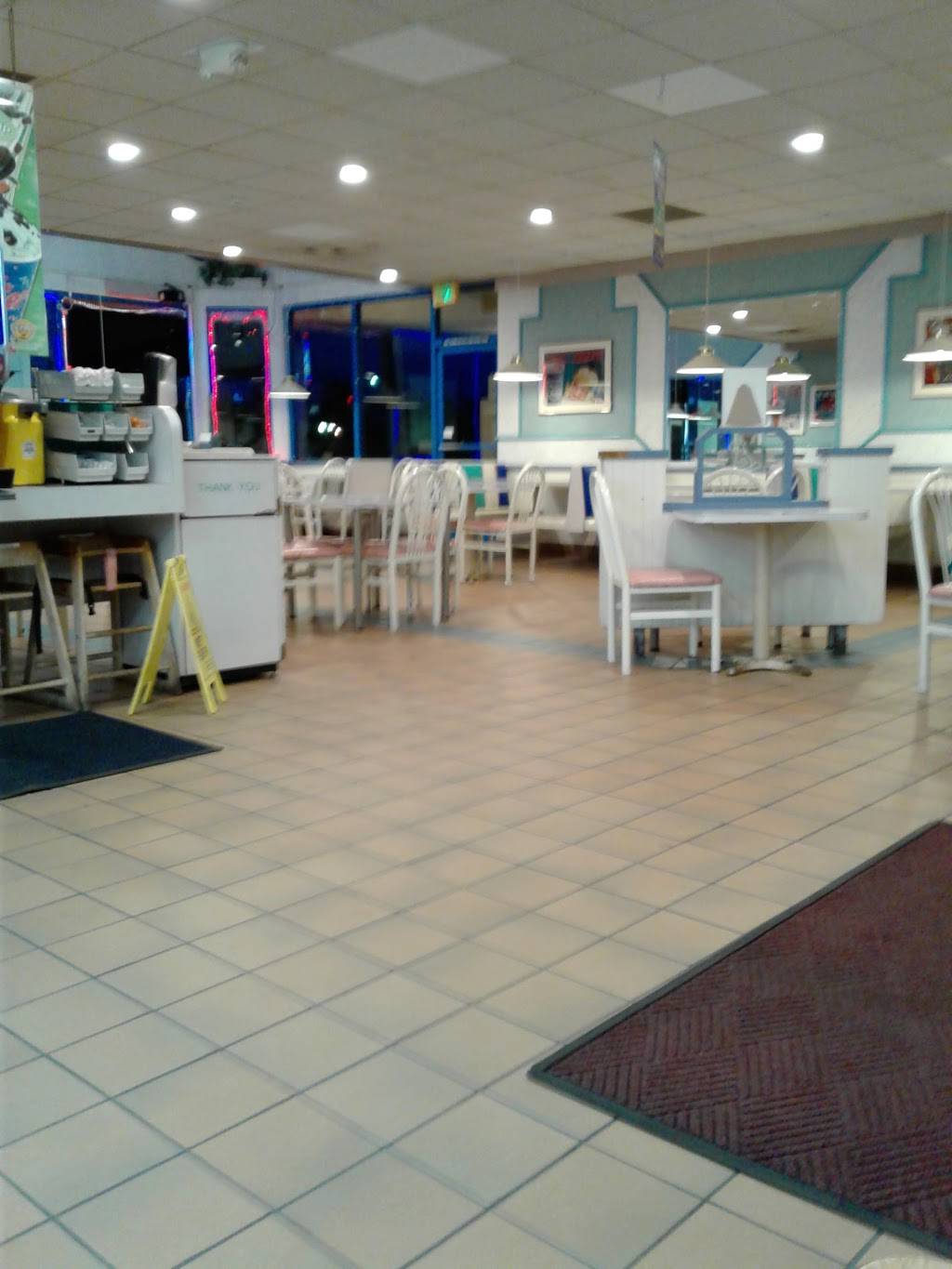 Fosters Freeze | restaurant | 1487 Freedom Blvd, Watsonville, CA 95076, USA | 8317249198 OR +1 831-724-9198