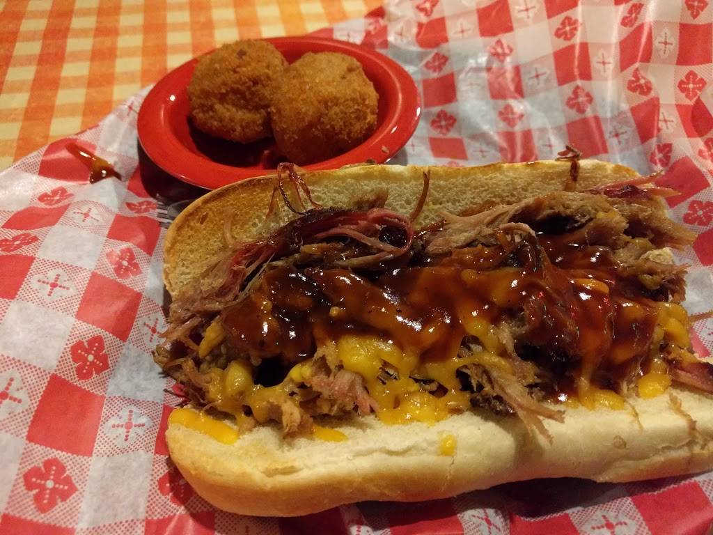 Uncle Bubs BBQ & Catering | restaurant | 132 S Cass Ave, Westmont, IL 60559, USA | 6304939000 OR +1 630-493-9000