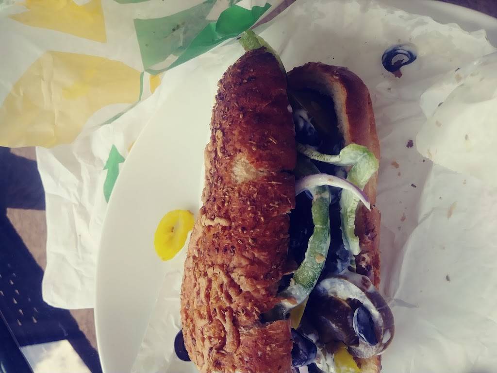 Subway | restaurant | 3479 Precision Dr, Nokomis, FL 34275, USA | 9414848999 OR +1 941-484-8999