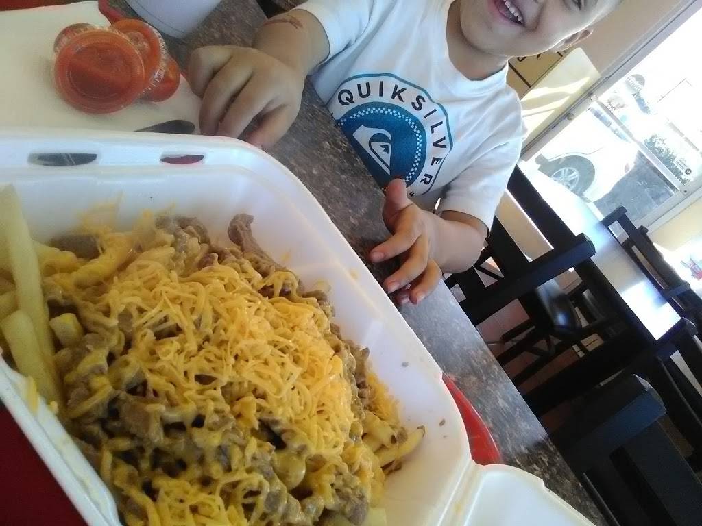 Albertos Mexican Food | restaurant | 3219, 1124 Orange St, Redlands, CA 92374, USA | 9093073285 OR +1 909-307-3285