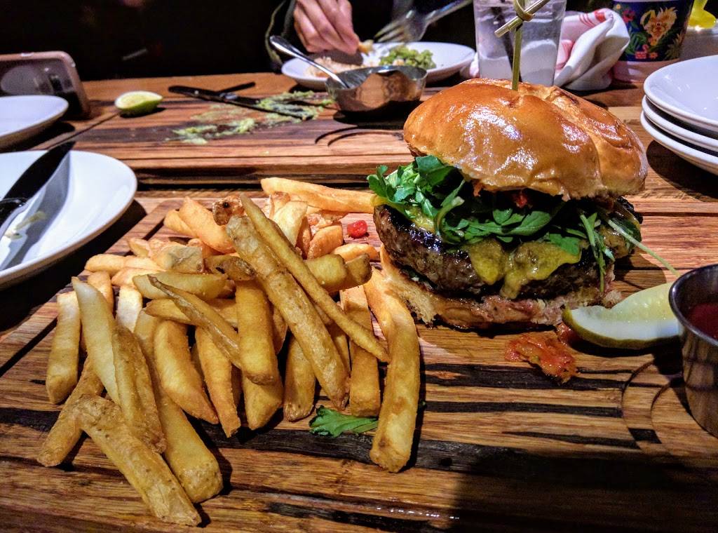 matchbox vintage pizza bistro | restaurant | one loudoun, 44720 Thorndike St, Ashburn, VA 20147, USA | 5719188024 OR +1 571-918-8024