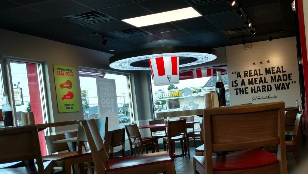 KFC | restaurant | 2004 W, OH-18, Tiffin, OH 44883, USA | 4194489472 OR +1 419-448-9472