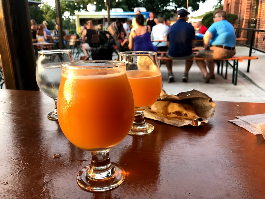 Trillium - Canton | restaurant | 100 Royall St, Canton, MA 02021, USA | 7815620073 OR +1 781-562-0073