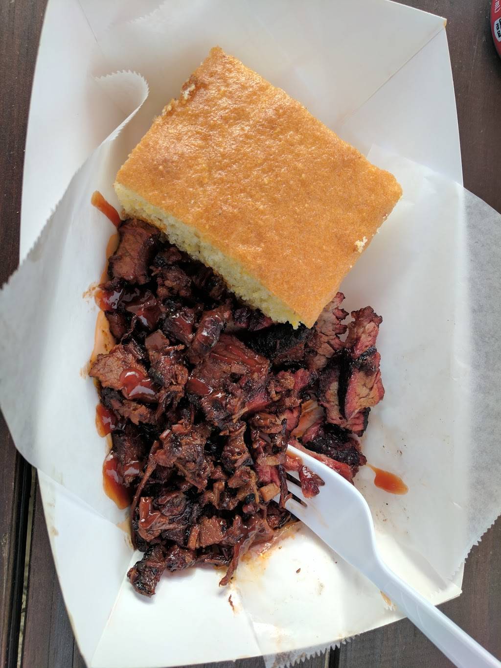 Jeremy’s Roadside BBQ & Catering | restaurant | 455 Calef Hwy, Lee, NH 03861, USA | 6033977490 OR +1 603-397-7490