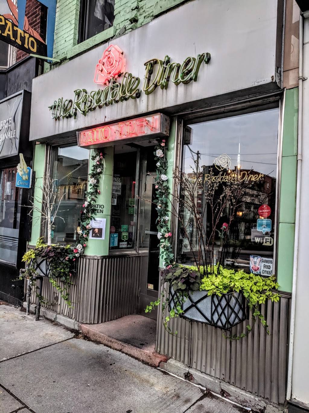 The Rosedale Diner | restaurant | 1164 Yonge St, Toronto, ON M4W 2L9, Canada | 4169233122 OR +1 416-923-3122