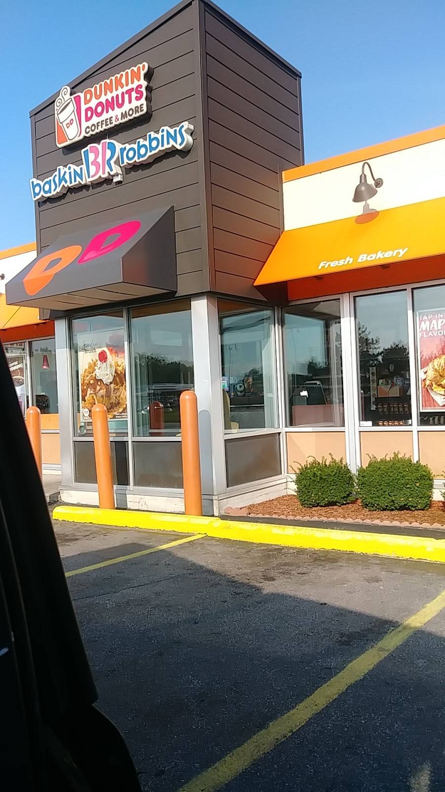 Dunkin | bakery | 11111 Telegraph Rd, Taylor, MI 48180, USA | 7342876650 OR +1 734-287-6650