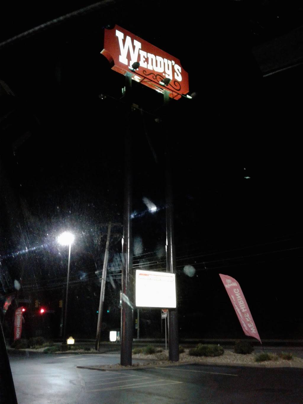 Wendys | restaurant | 2691 Freeport Rd, Pittsburgh, PA 15238, USA | 4128283105 OR +1 412-828-3105