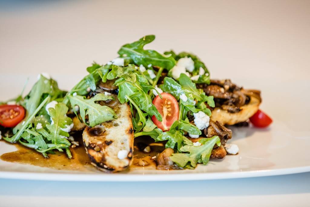 Crafted Americana | restaurant | W4240 State Rd 50, Lake Geneva, WI 53147, USA | 2622493832 OR +1 262-249-3832