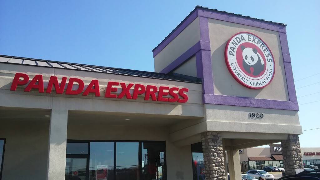 Panda Express | restaurant | 1920 S, SW Wanamaker Rd Suite 160, Topeka, KS 66604, USA | 7852285751 OR +1 785-228-5751