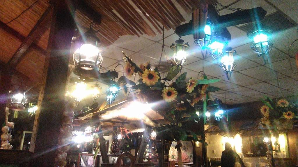 Las Palmas Restaurant | restaurant | 309 E Main St, Visalia, CA 93291, USA | 5597345405 OR +1 559-734-5405