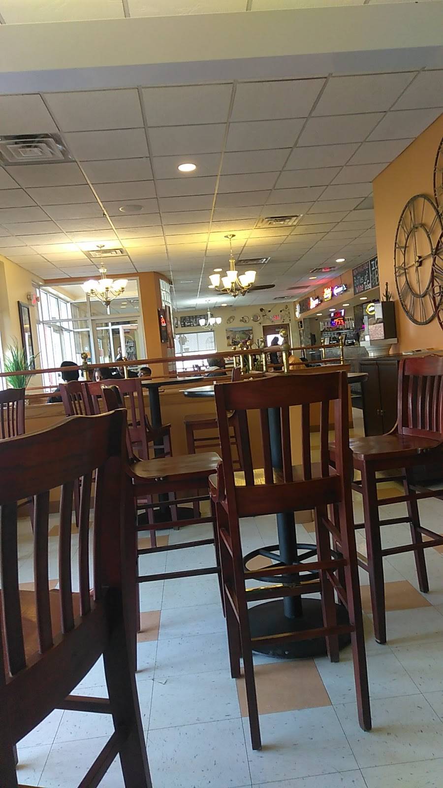 Salvatores Pizza House | restaurant | 612 Penn Ave, Pittsburgh, PA 15221, USA | 4122474848 OR +1 412-247-4848