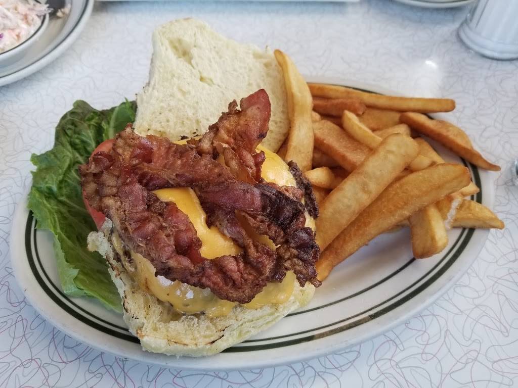 Jackson Hole | restaurant | 3501 Bell Blvd, Bayside, NY 11361, USA | 7182810330 OR +1 718-281-0330