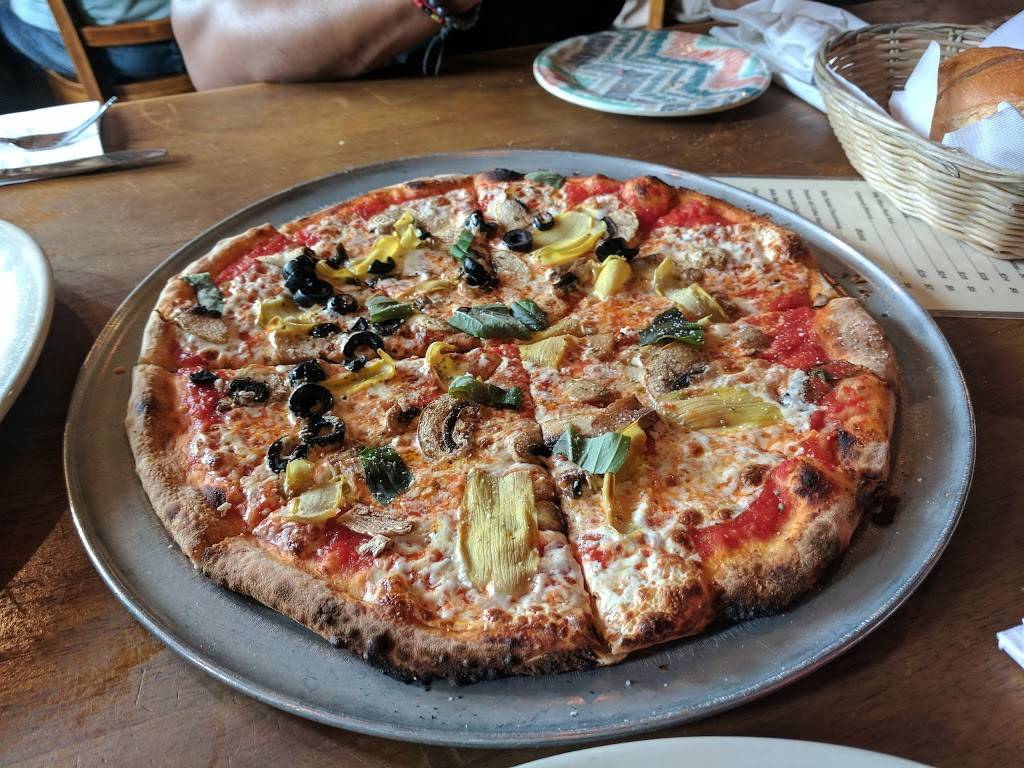 Cataldos | restaurant | 554 Vanderbilt Ave #1, Brooklyn, NY 11238, USA | 7188576700 OR +1 718-857-6700