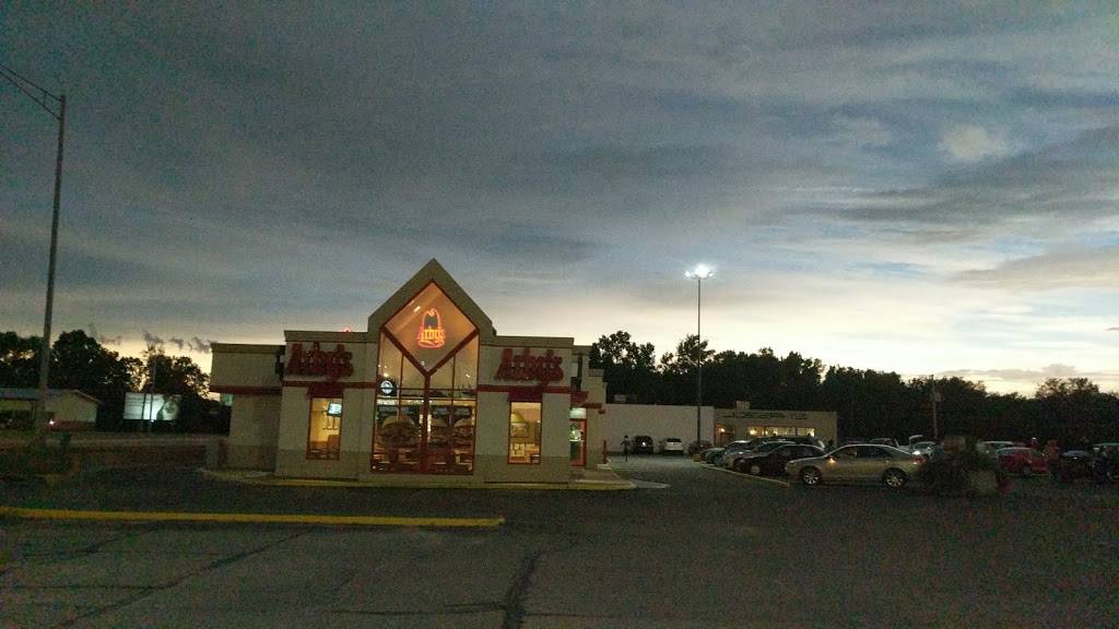 Arbys | meal takeaway | 2205 N 6th St, Beatrice, NE 68310, USA | 4022281333 OR +1 402-228-1333