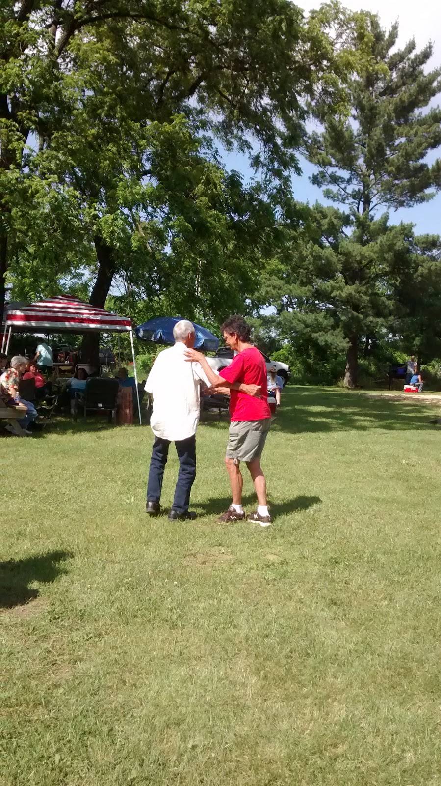 Fur Fin & Feather | restaurant | 3602 County Rd B, Wisconsin Dells, WI 53965, USA | 6082532828 OR +1 608-253-2828